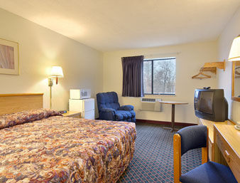 Super 8 by Wyndham Hot Springs Hotel Værelse billede